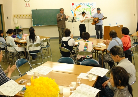 ���������i��